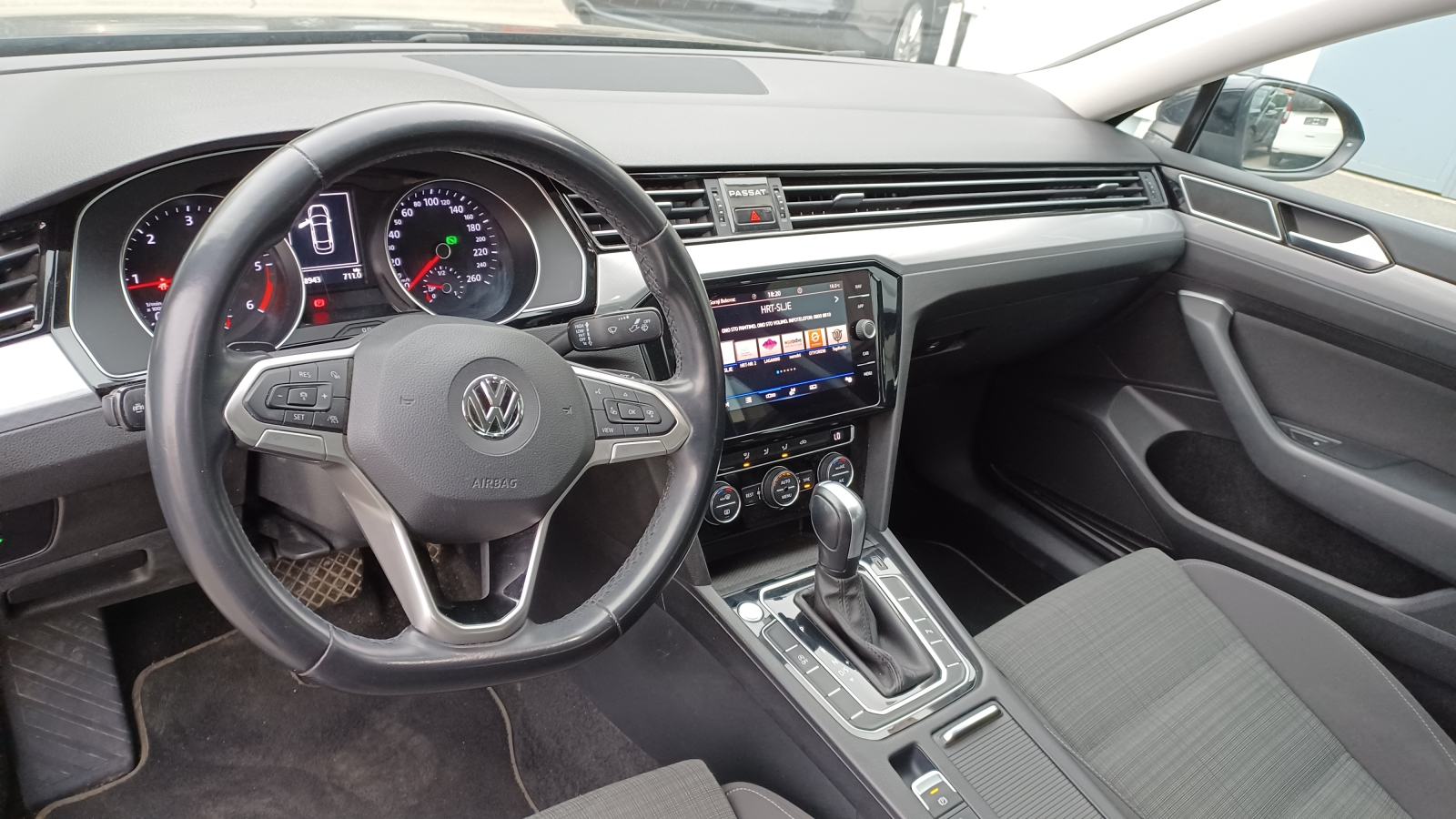 Passat 2.0TDI 110kw,DSG,BUSINESS,LED,NAVI,ACC Tempo.,ergo Comfort.2020, fotografija 11