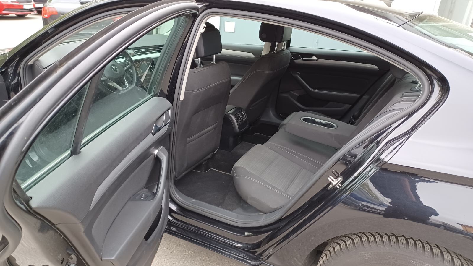Passat 2.0TDI 110kw,DSG,BUSINESS,LED,NAVI,ACC Tempo.,ergo Comfort.2020, fotografija 18