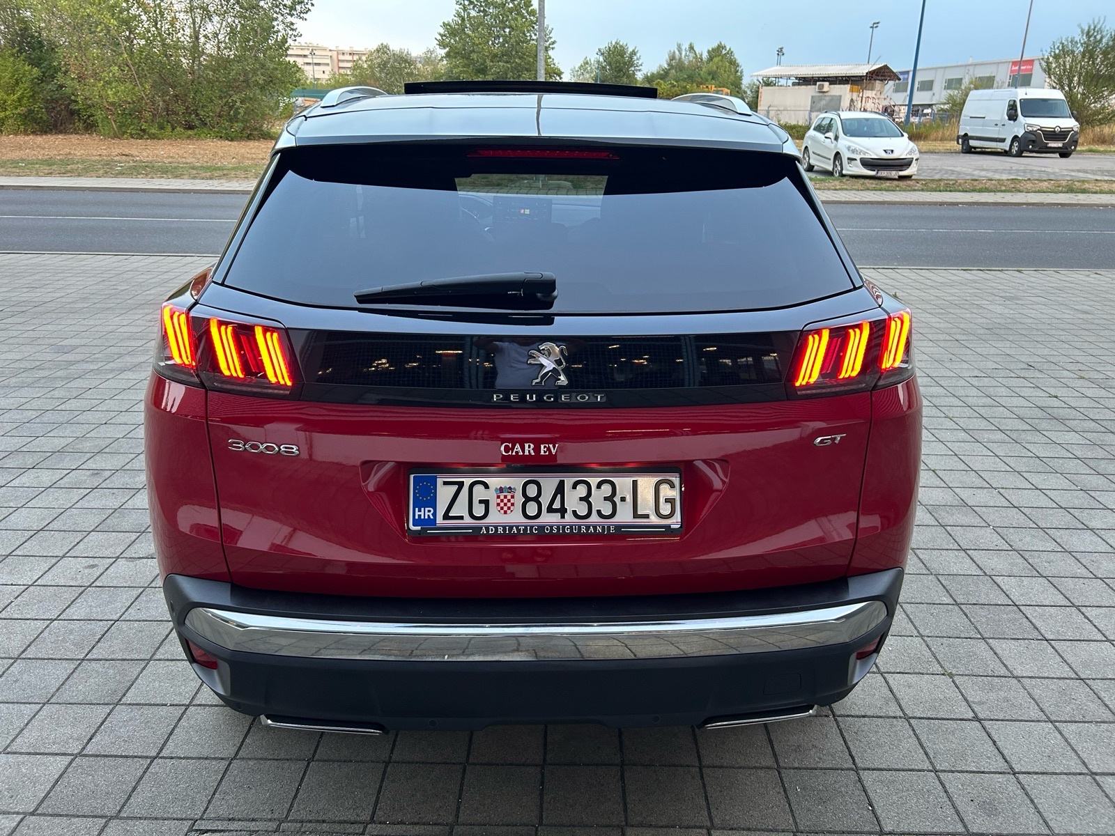 Peugeot 1.5 hdi GT automatic , Registriran 1 godinu 23 300 €, fotografija 6