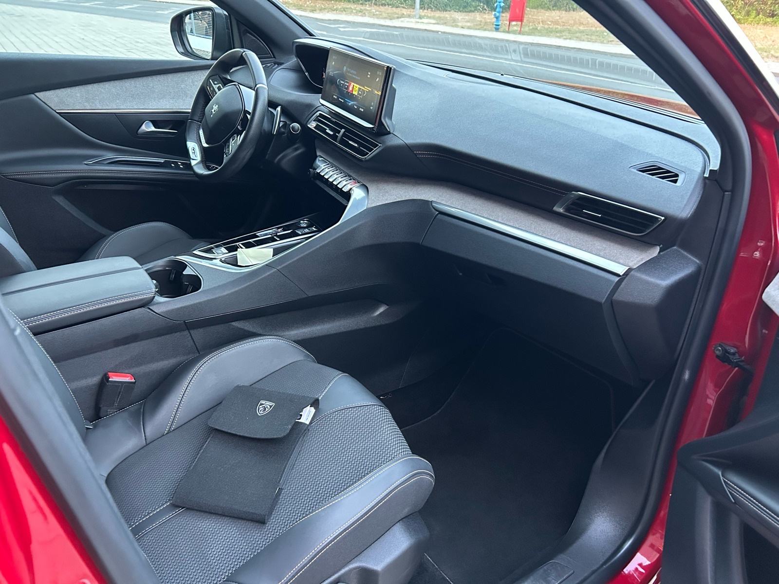 Peugeot 1.5 hdi GT automatic , Registriran 1 godinu 23 300 €, fotografija 12