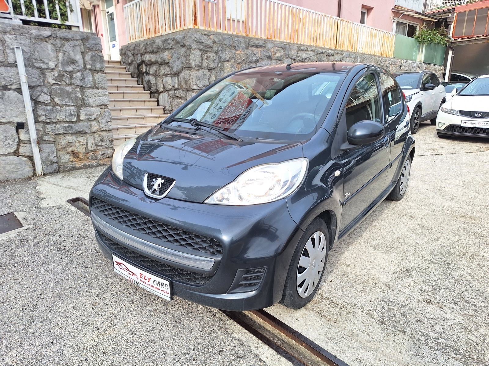 Peugeot 107 1,0 automatik ‼️94.000 KM. AKCIJA, fotografija 2