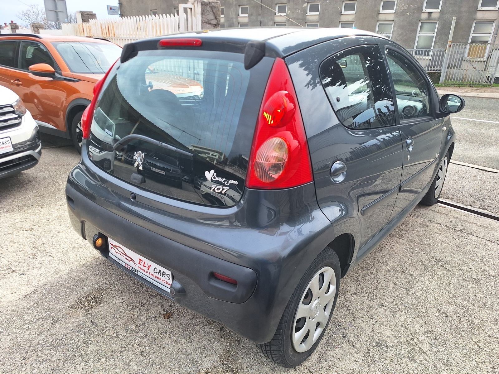 Peugeot 107 1,0 automatik ‼️94.000 KM. AKCIJA, fotografija 5