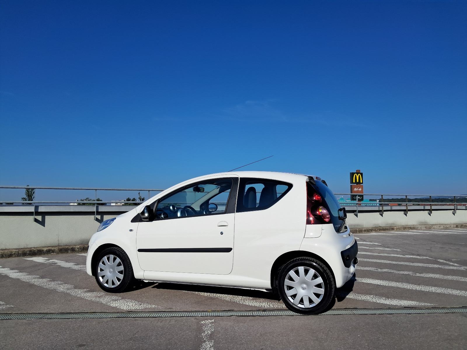 Peugeot 107 1,0 City Urban 2012 god.Klima, fotografija 6