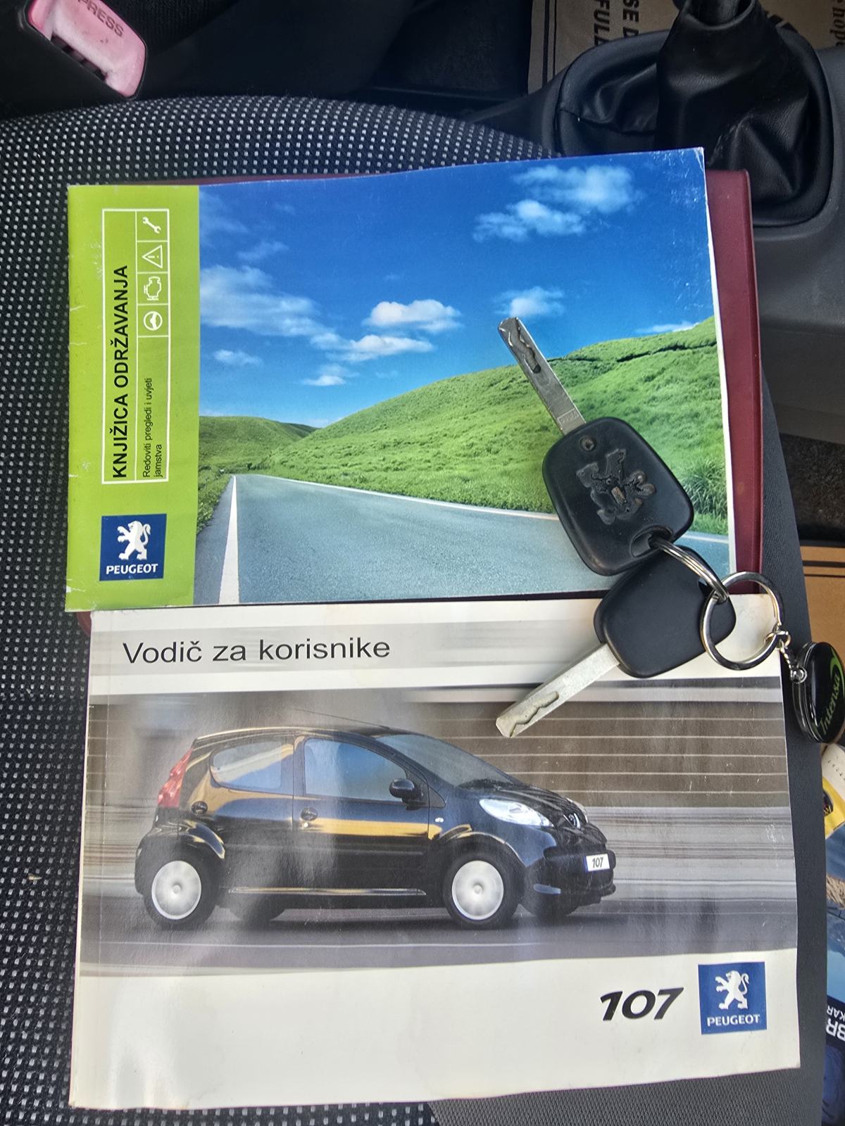 Peugeot 107 1,0 Sport Reg1god Servo,Alu,Maglenke Spojler Kredit-Zam, fotografija 12