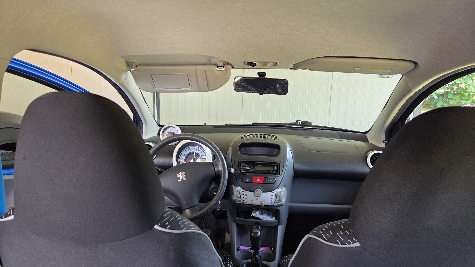 Peugeot 107 1,0 klima ,Reg 6/27, fotografija 8