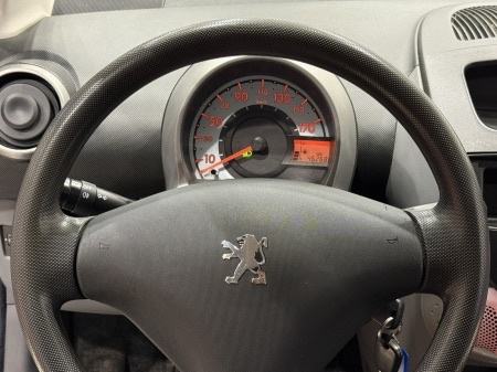 Peugeot 107 1.0I⭐️48.500 KM⭐️REG 11/26⭐️SERVISNA KNJIGA⭐️GARANCIJA, fotografija 16