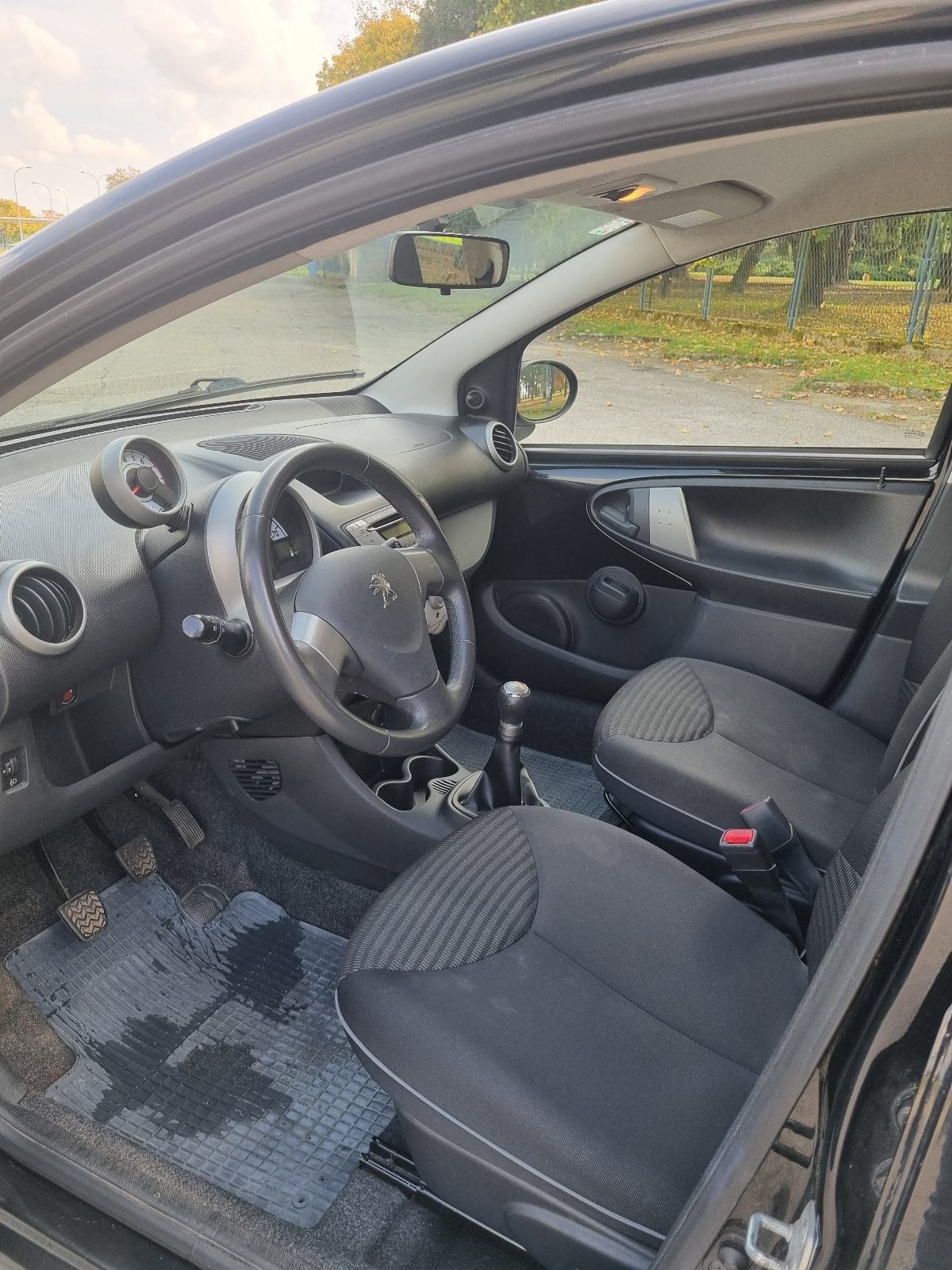 Peugeot 107 , KLIMA , 5 VRATA, fotografija 8