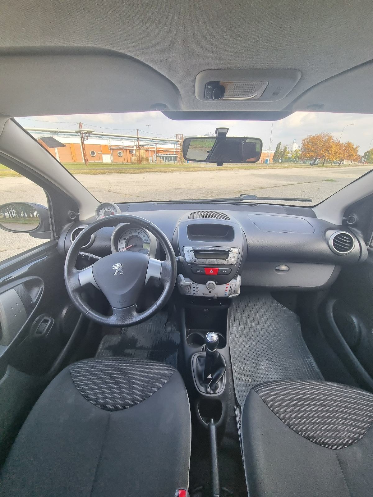 Peugeot 107 , KLIMA , 5 VRATA, fotografija 10