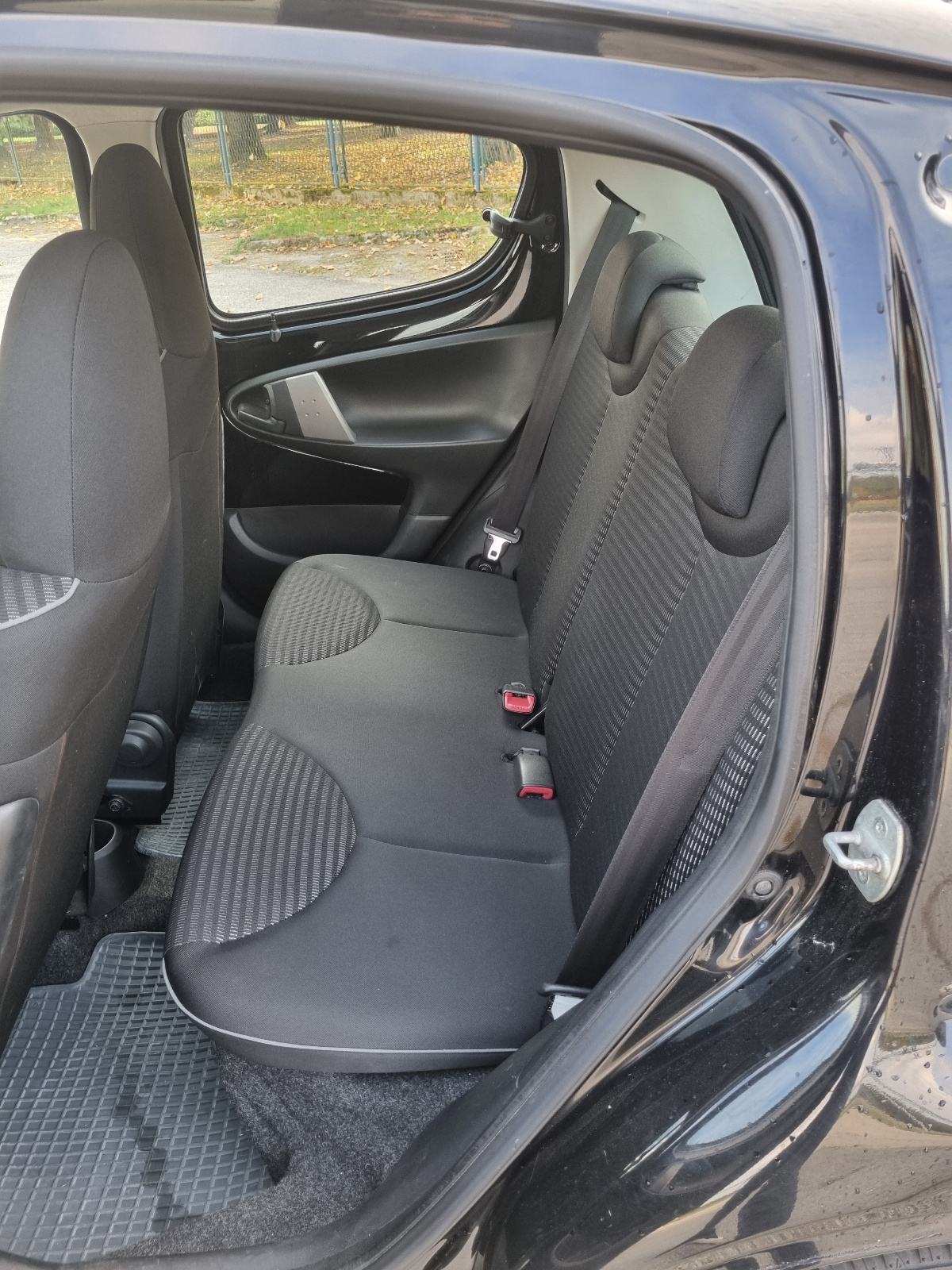 Peugeot 107 , KLIMA , 5 VRATA, fotografija 11