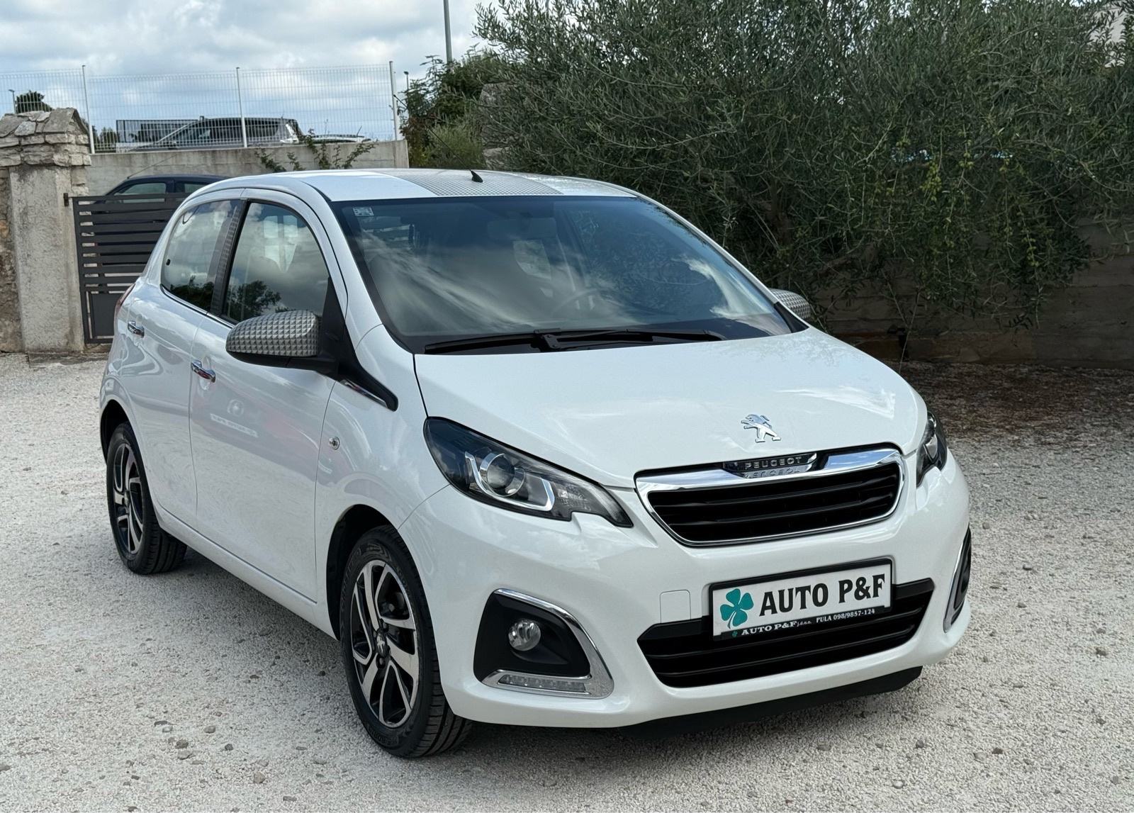 PEUGEOT 108 1.0 *5 vrata+reg. do 10/2026.+sva oprema*, fotografija 13