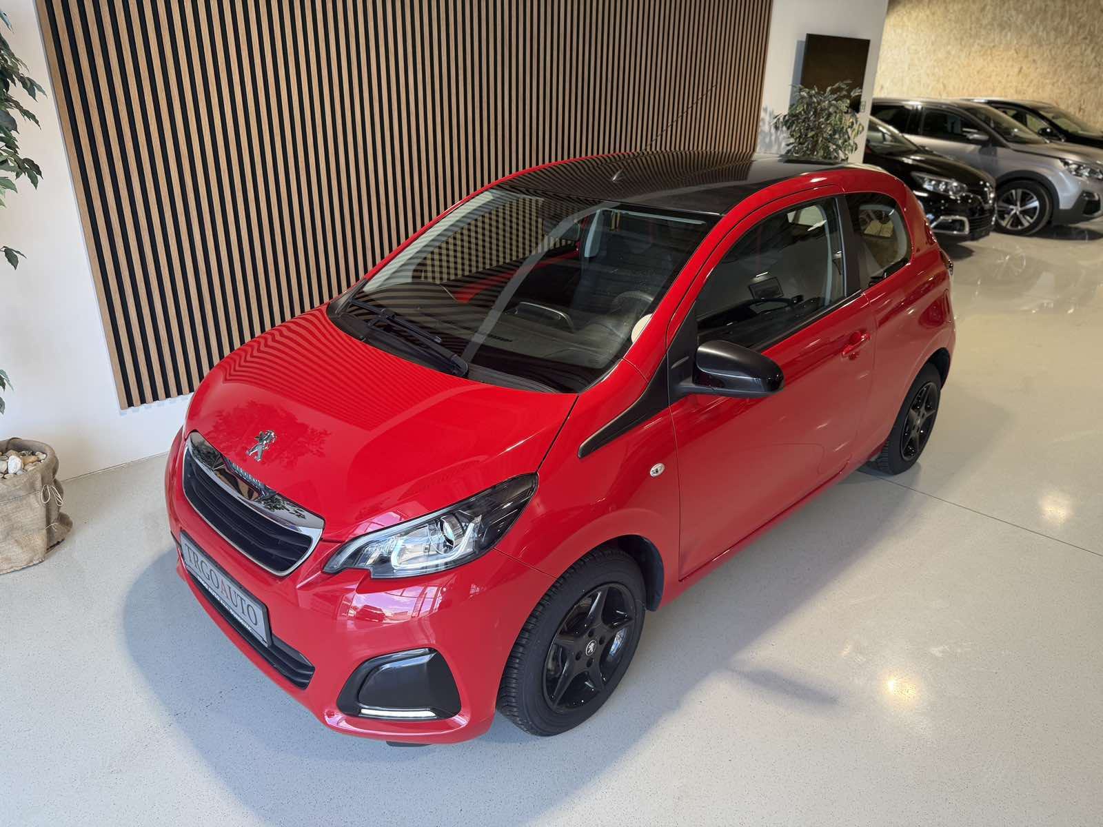 Peugeot 108 **SAMO 24.TKM** LED - ALU - 12 MJ JAMSTVO*, fotografija 5