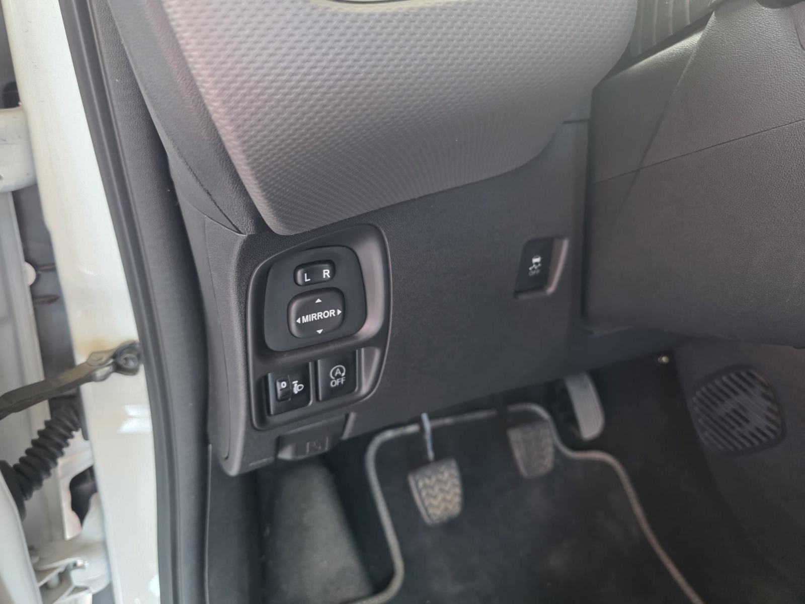 Peugeot 108 1,0 VTi, ALLURE, 2021 GOD 37000 KM,, fotografija 11