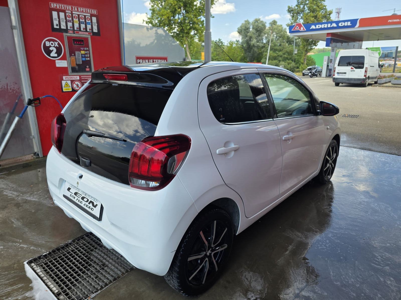 Peugeot 108 1,0 VTi, ALLURE, 2021 GOD 37000 KM,, fotografija 4