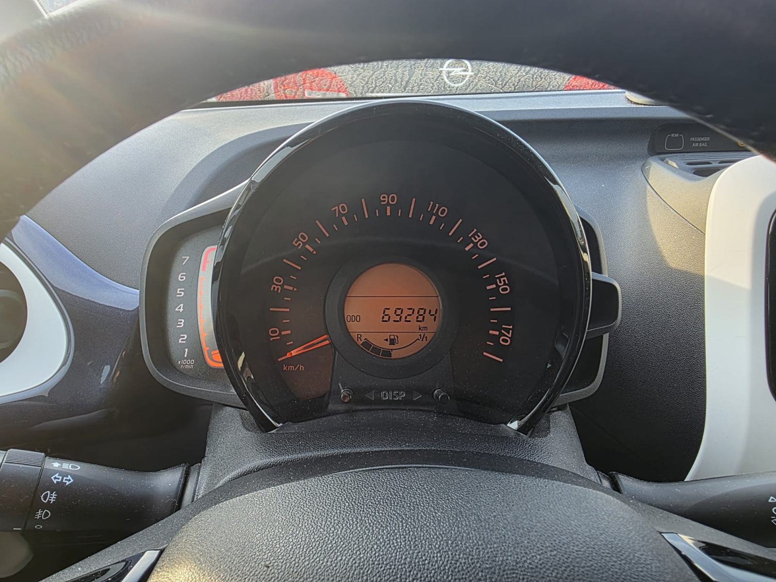 Peugeot 108 1,2. 2018G, 69000 KM, fotografija 15