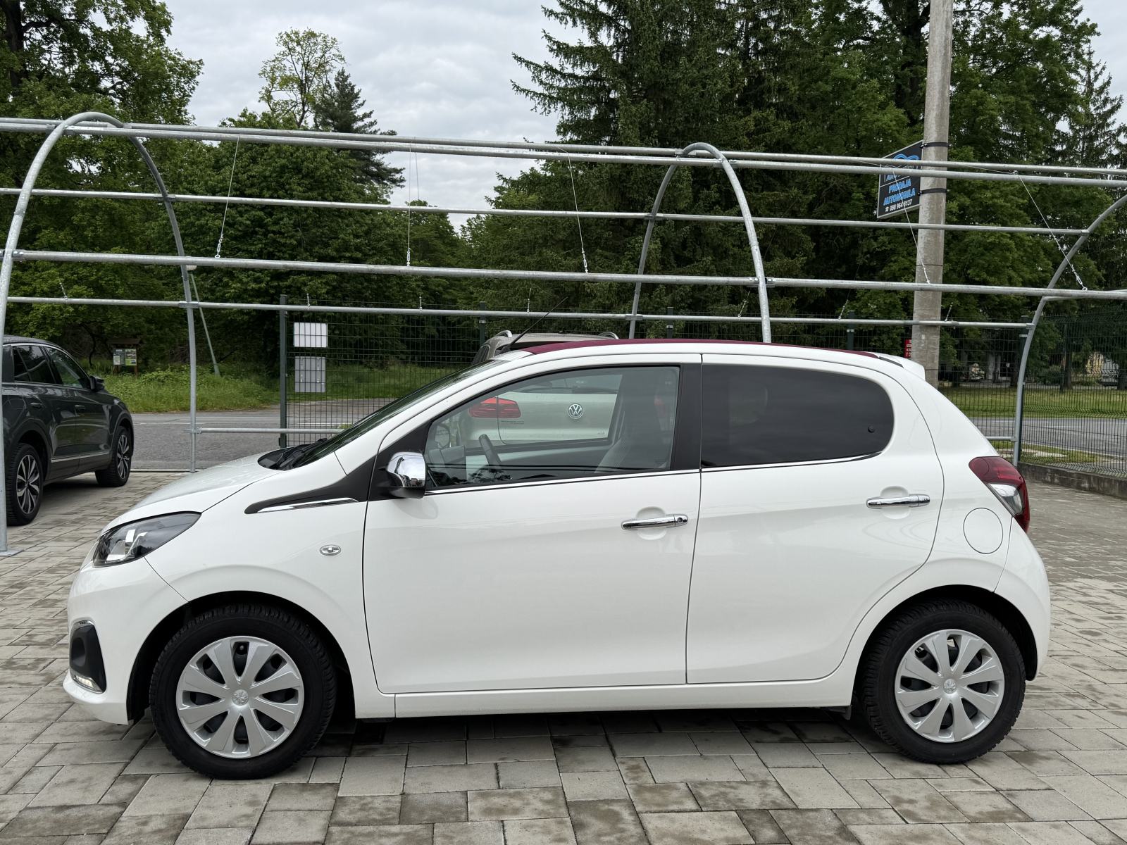 Peugeot 108 1,2 ⭐ Allure ⭐ El. krov, Klima, Veliki servis, fotografija 4