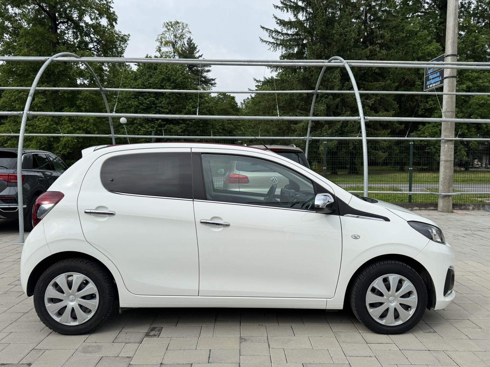 Peugeot 108 1,2 ⭐ Allure ⭐ El. krov, Klima, Veliki servis, fotografija 6