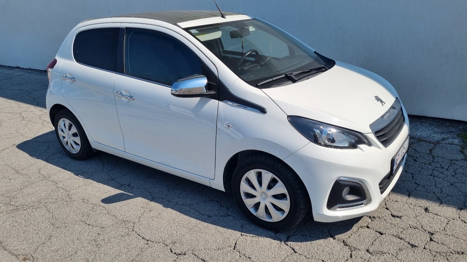 Peugeot 108 1,2 Servisiran,reg.god.dana, fotografija 7
