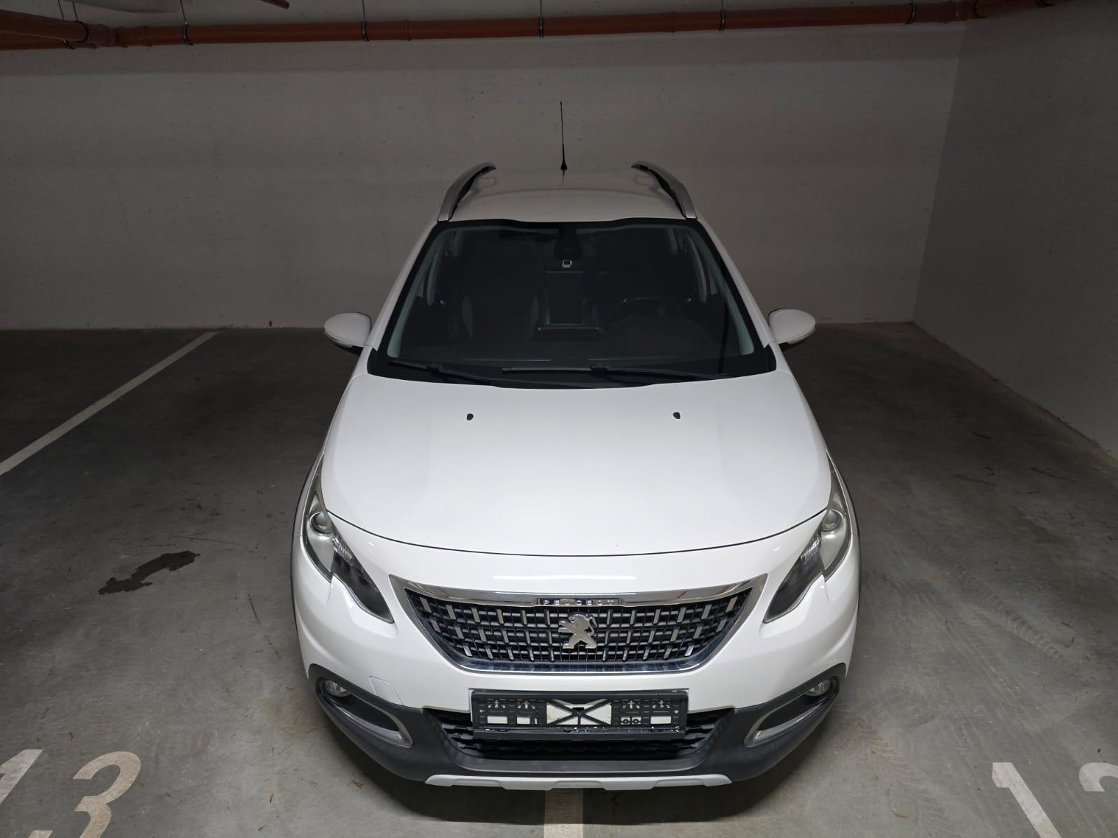 Peugeot 2008 1,2 110 KS Allure, Veliki Servis, Prvi vlasnik, Jamstvo!, fotografija 8