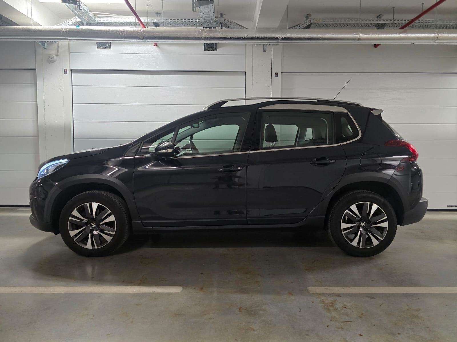 Peugeot 2008 1,2 110 KS Allure, Veliki Servis, Prvi vlasnik, Jamstvo!, fotografija 3