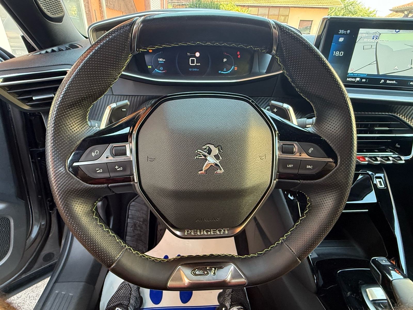 Peugeot 2008 1.2*130*GT-LINE*PRVI VLASNIK*AUTOMATIK*NAVI*R.KAMERA*LED*, fotografija 16