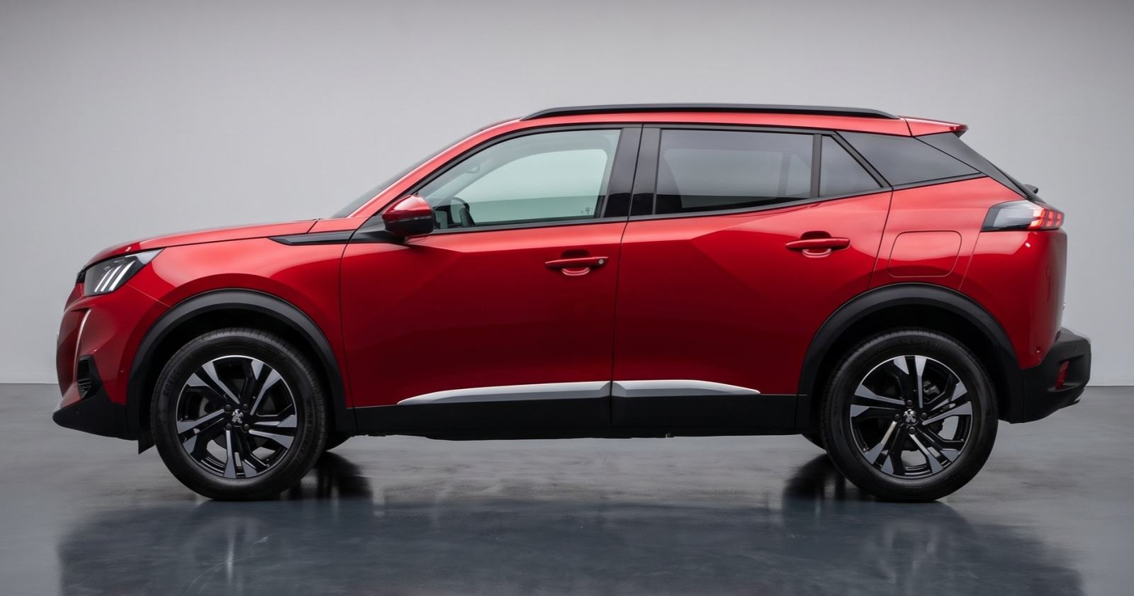 Peugeot 2008 1,2 96KW ALLURE SAMO 40000 KM KAO NOV!!!, pogled izvana - slika 4