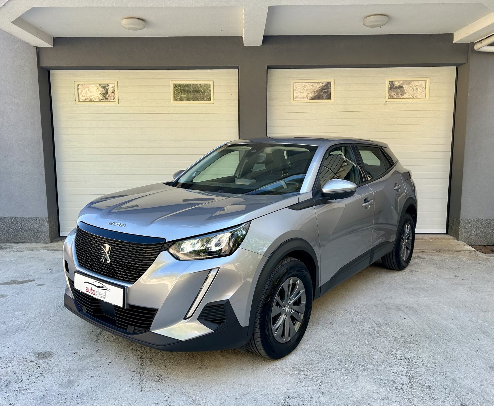 Peugeot 2008 1,2 ACTIVE | Led | Navi, fotografija 2