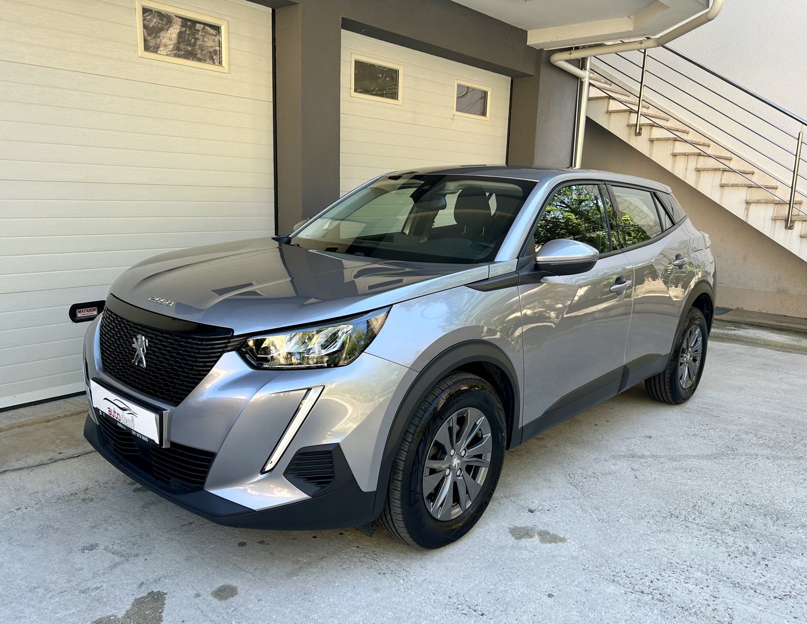Peugeot 2008 1,2 ACTIVE | Led | Navi, fotografija 5