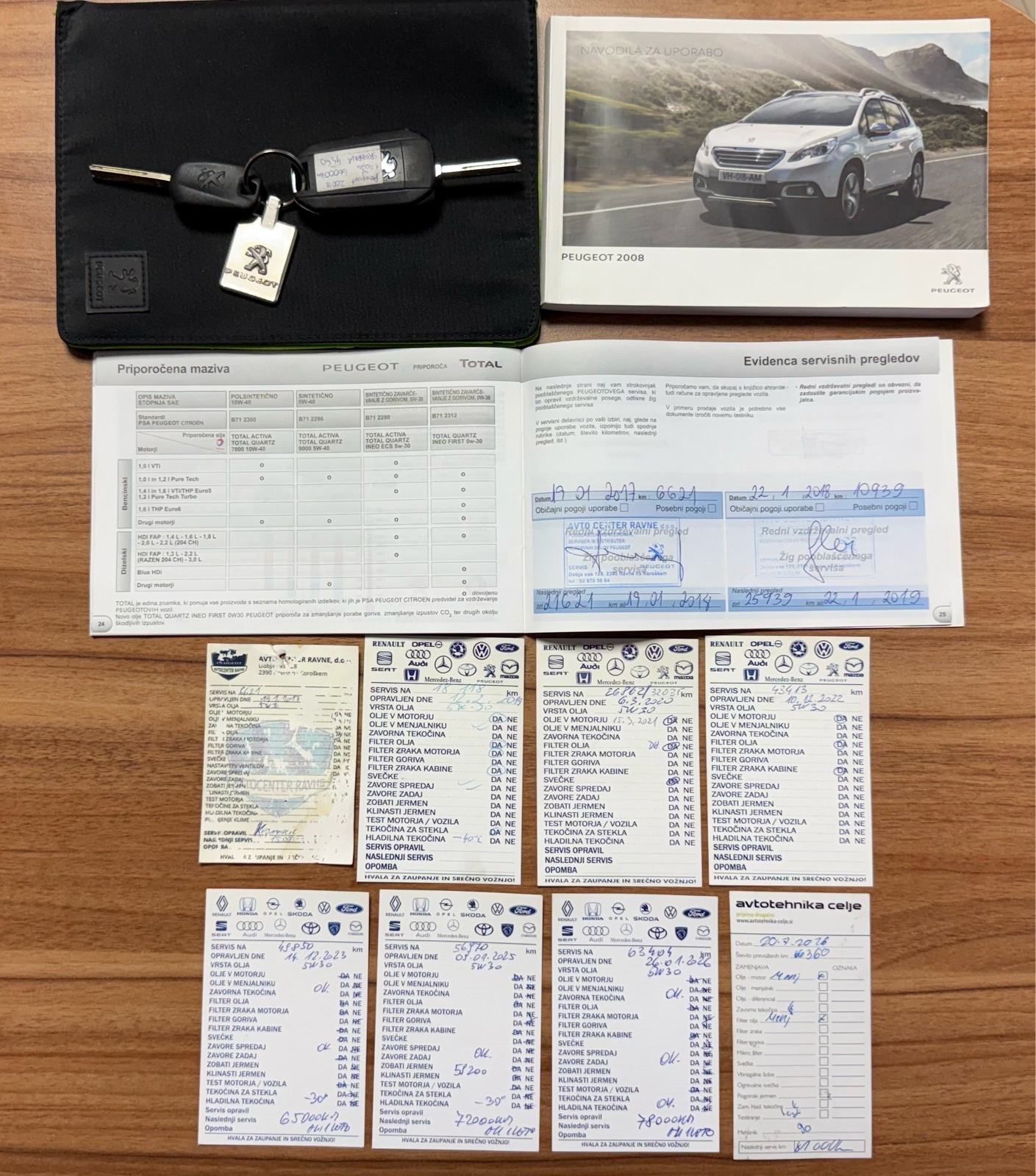 Peugeot 2008 1,2 PURETECH ALLURE, 81kw, SAMO 66.000km, VELIKI SERVIS, fotografija 19