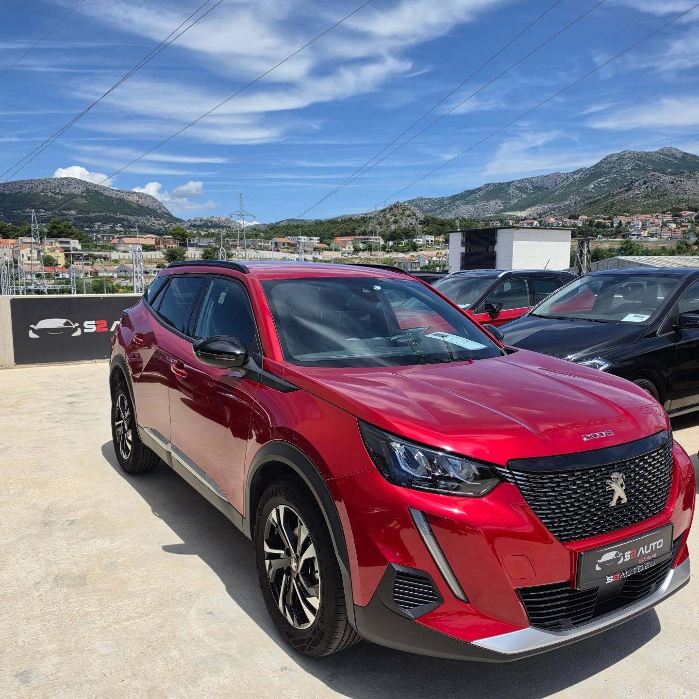 Peugeot 2008 1,2 automatik S&S ALLURE PACK, fotografija 4