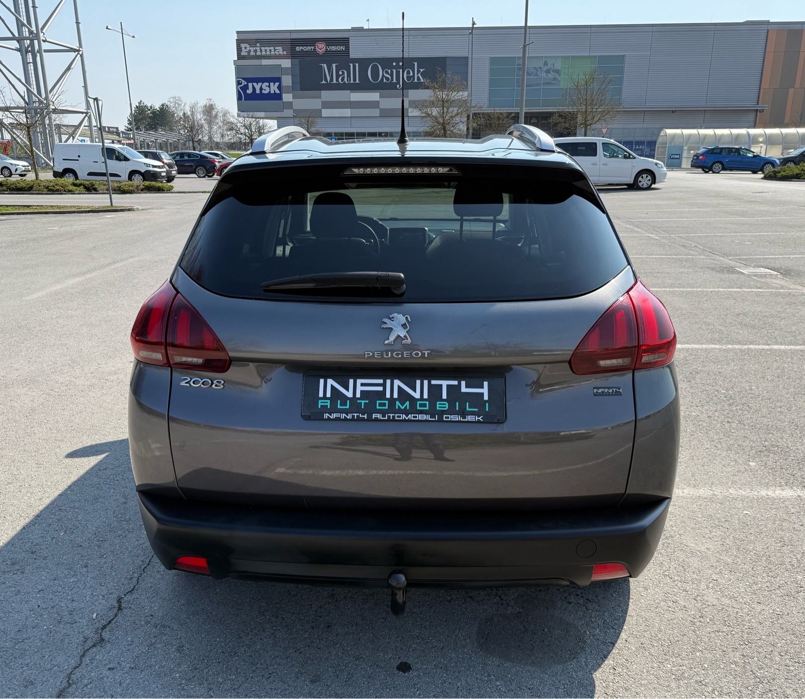 Peugeot 2008 1,2 AUTOMATIK, LEASING BEZ UČEŠĆA, MULTIMED, KLIMA, ALU, fotografija 6