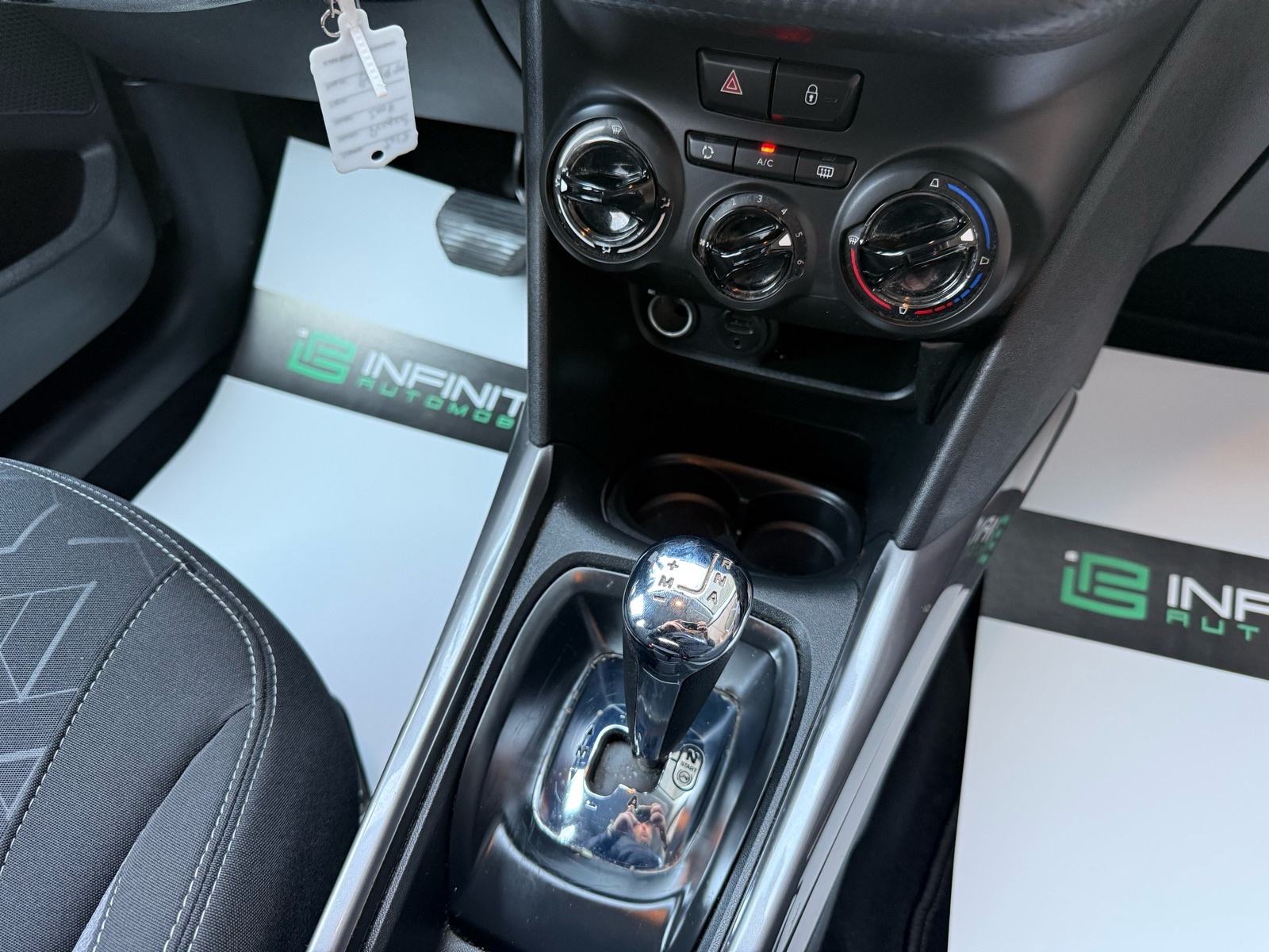 Peugeot 2008 1,2 AUTOMATIK, LEASING BEZ UČEŠĆA, MULTIMED, KLIMA, ALU, fotografija 15