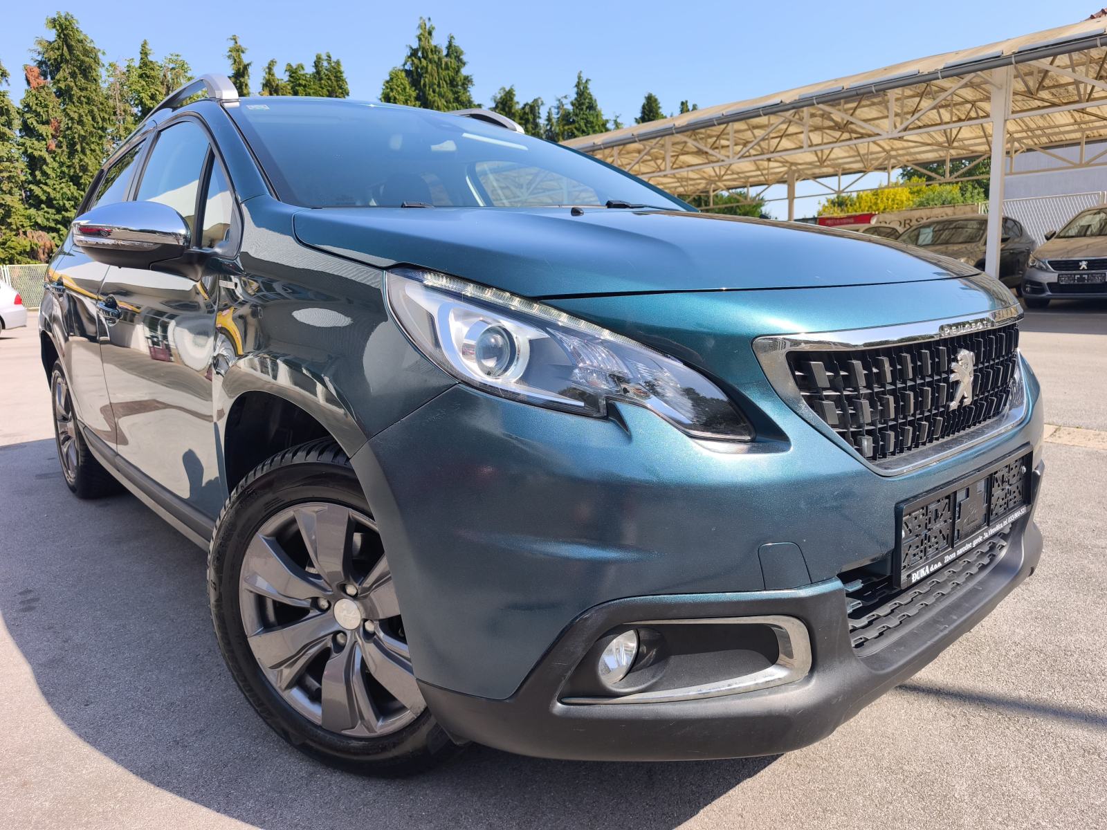 Peugeot 2008 1,2 AUTOMATIK NAVI SENZORI TEMPOMAT ANDROID WIFI BLUETOOT, fotografija 2