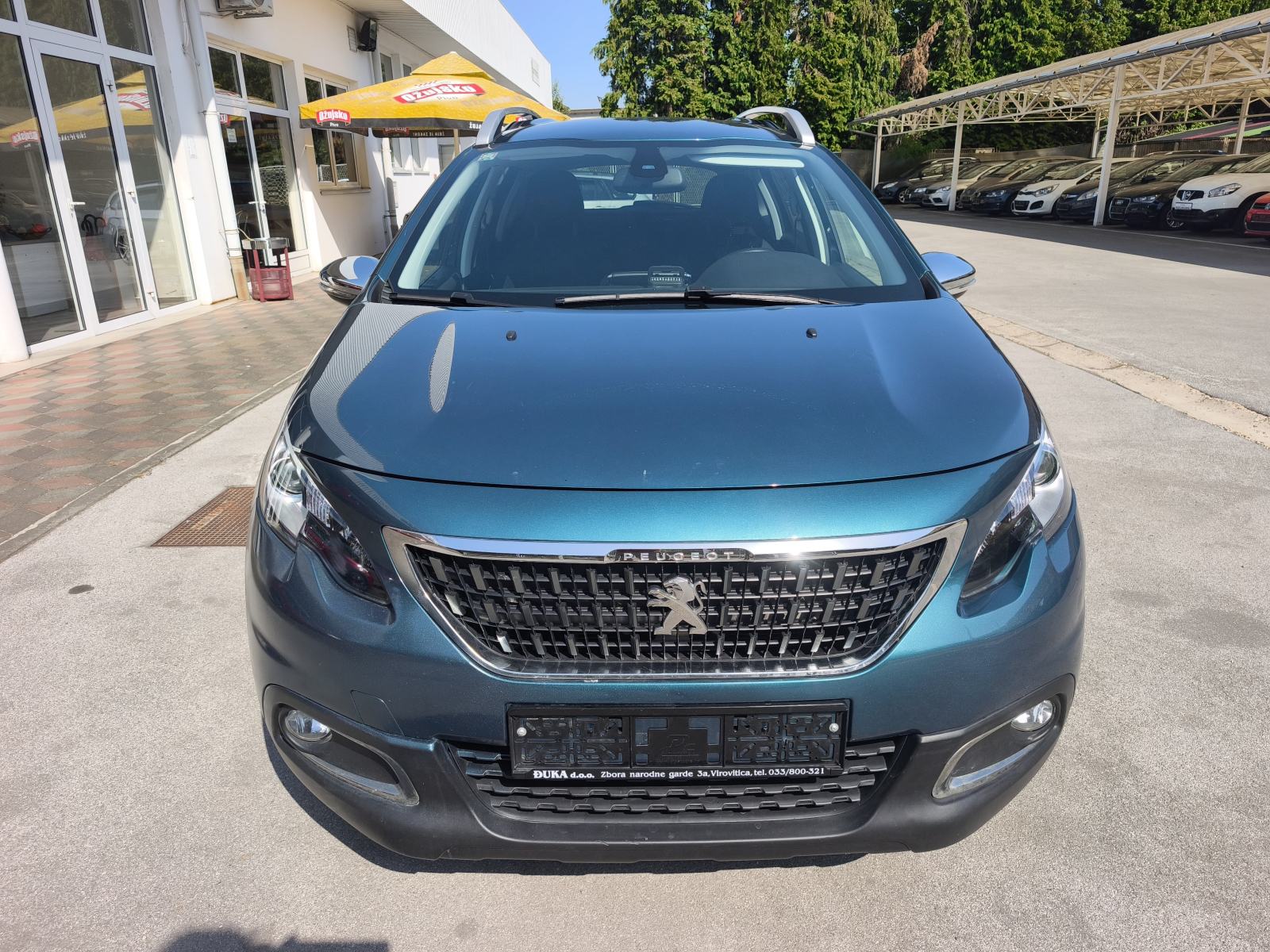 Peugeot 2008 1,2 AUTOMATIK NAVI SENZORI TEMPOMAT ANDROID WIFI BLUETOOT, fotografija 4
