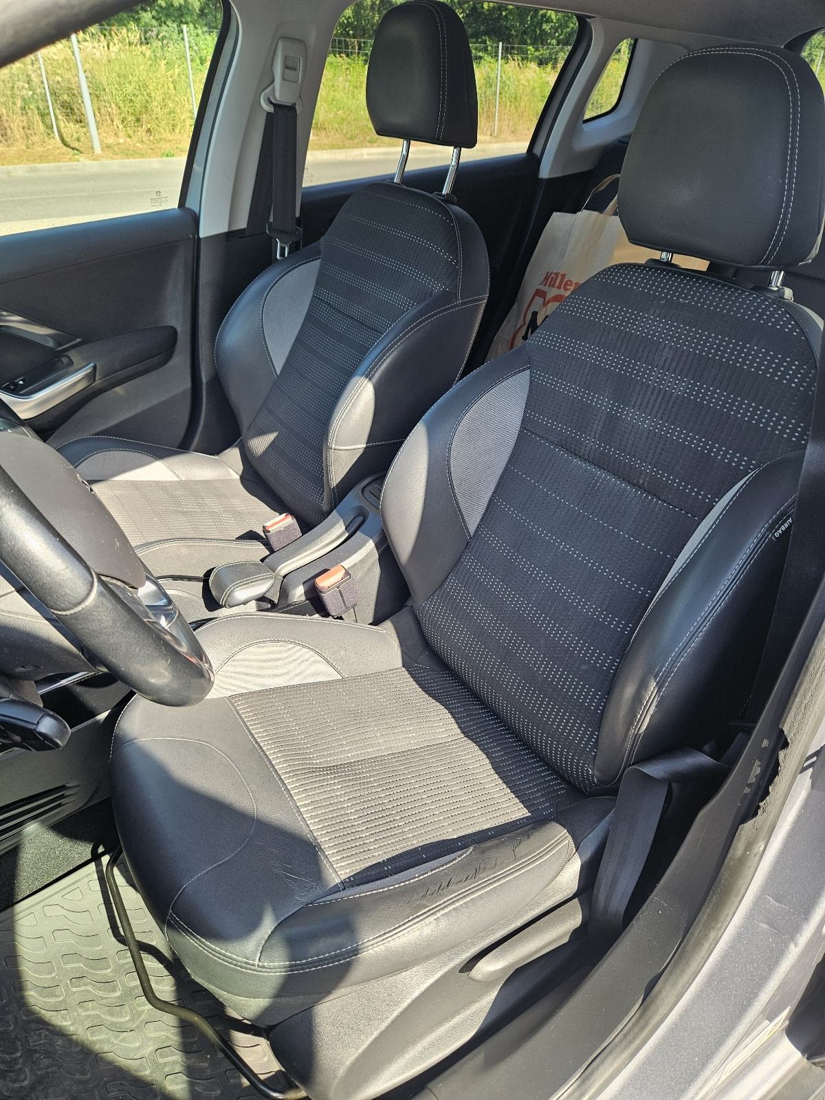 PEUGEOT 2008 1.2 e-VTI ALLURE, fotografija 7