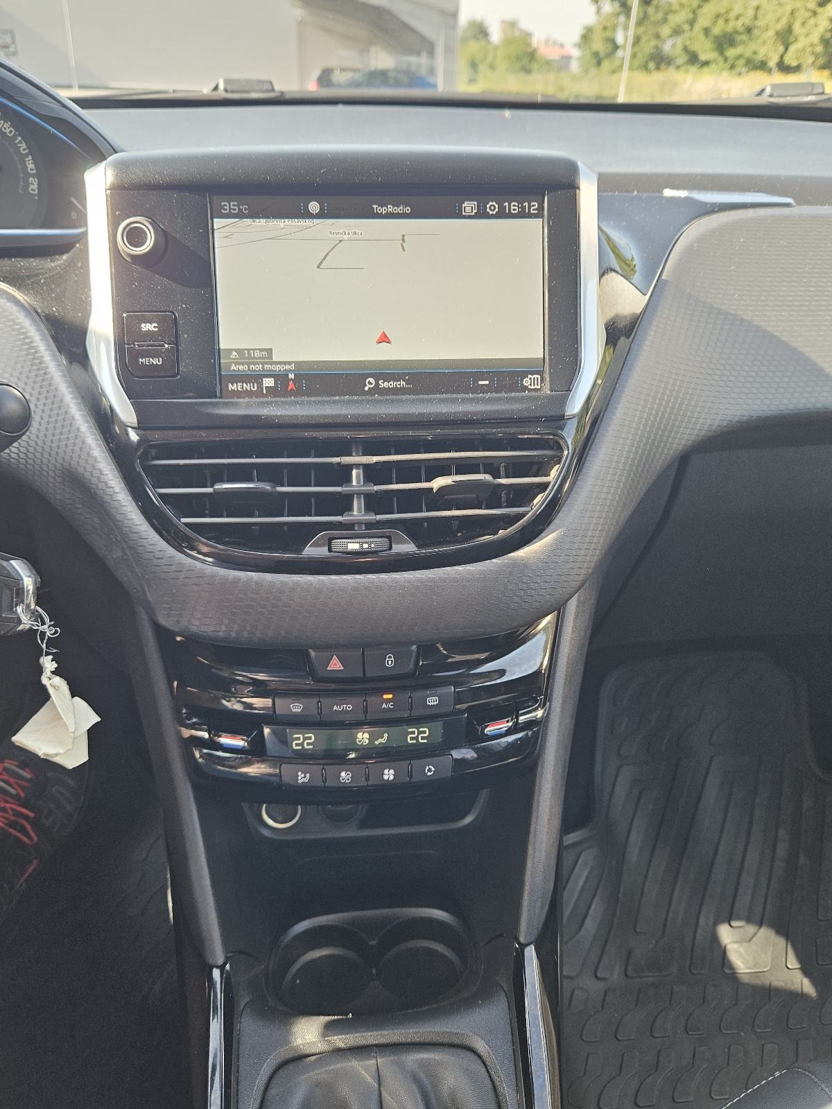 PEUGEOT 2008 1.2 e-VTI ALLURE, fotografija 13