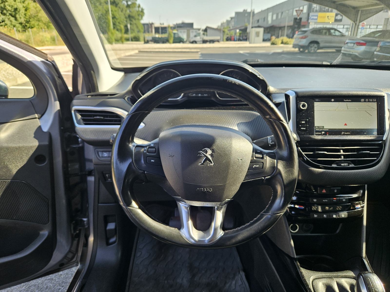 PEUGEOT 2008 1.2 e-VTI ALLURE, fotografija 14