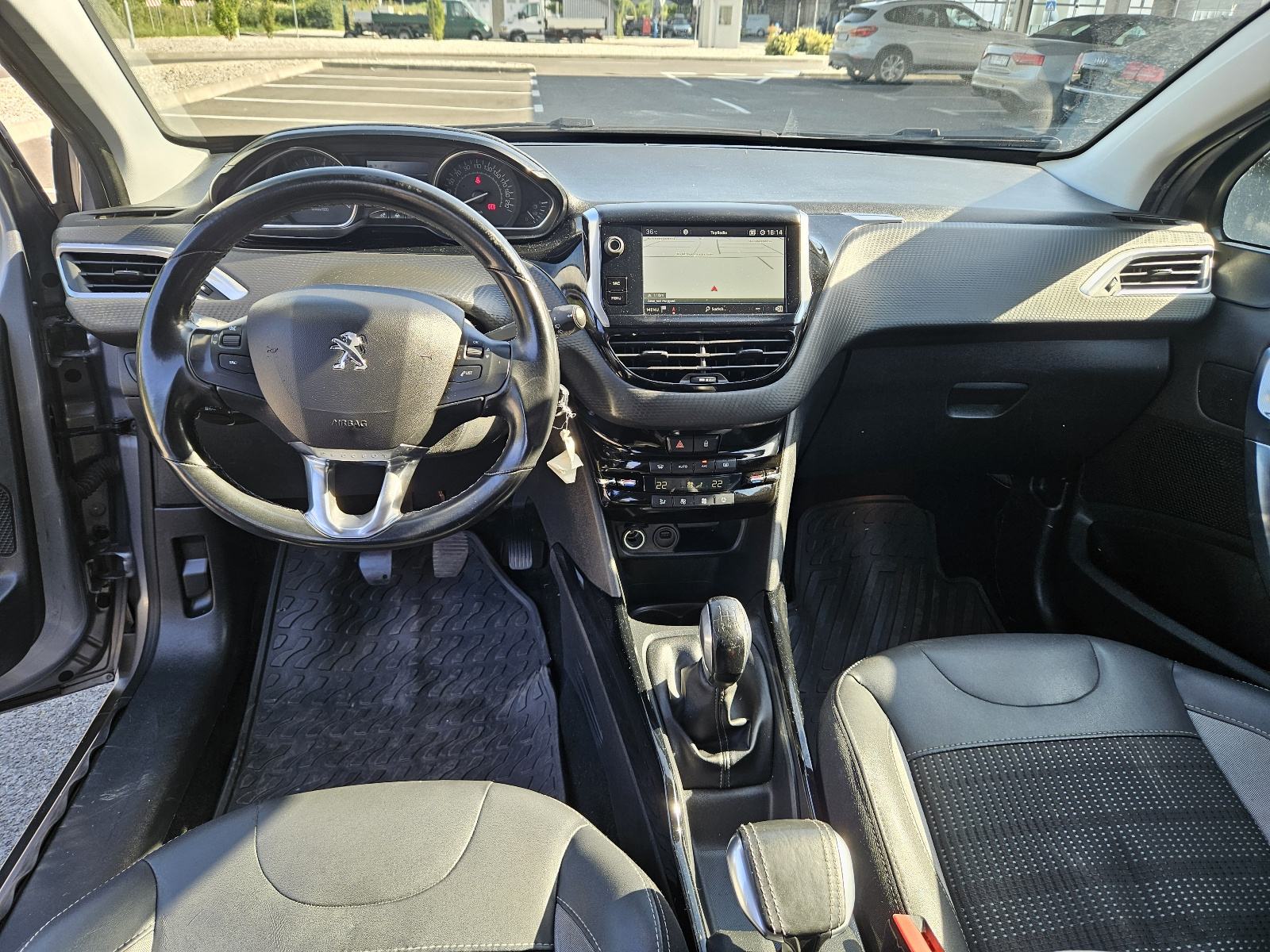 PEUGEOT 2008 1.2 e-VTI ALLURE, fotografija 12
