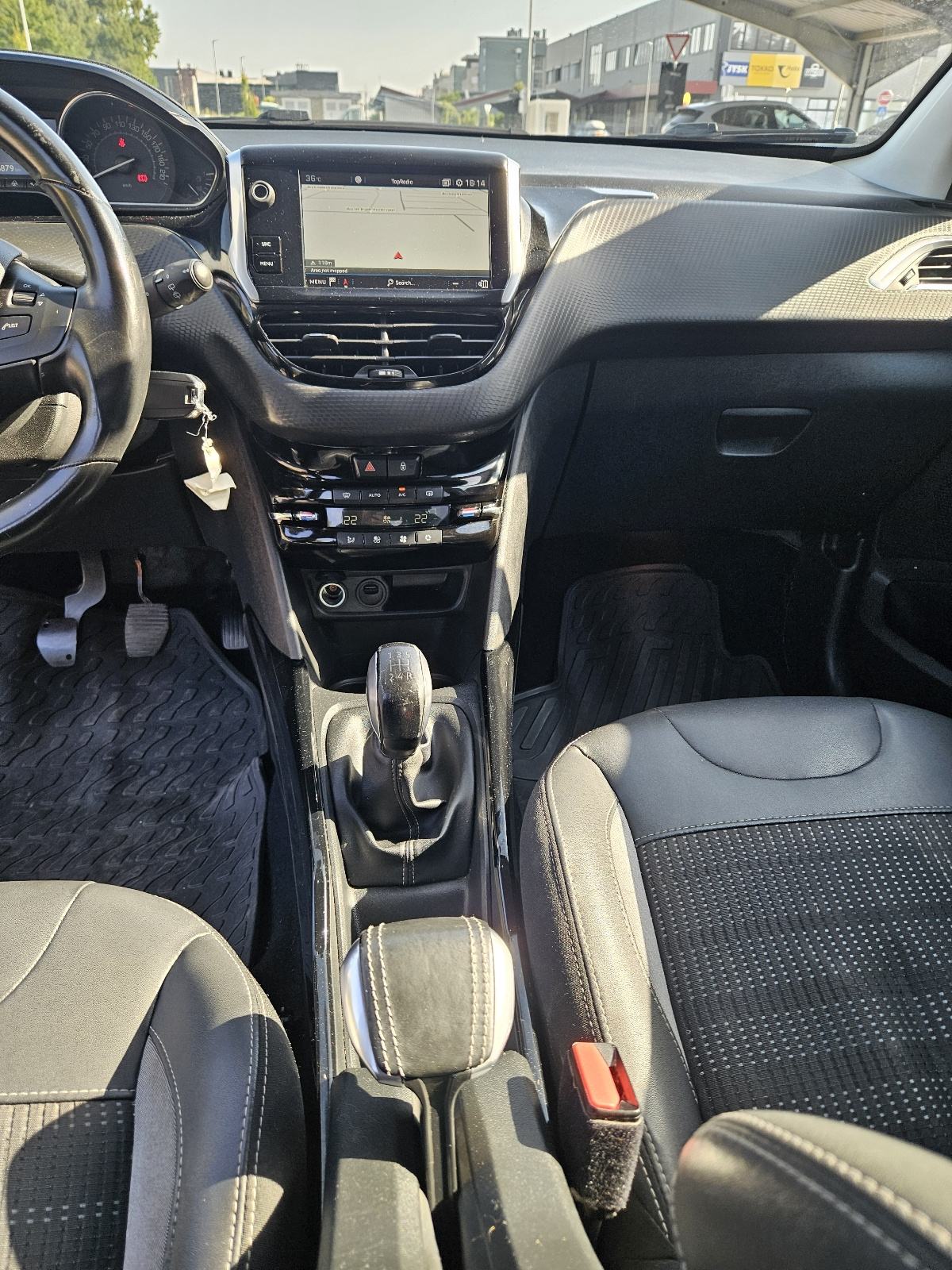 PEUGEOT 2008 1.2 e-VTI ALLURE, fotografija 15