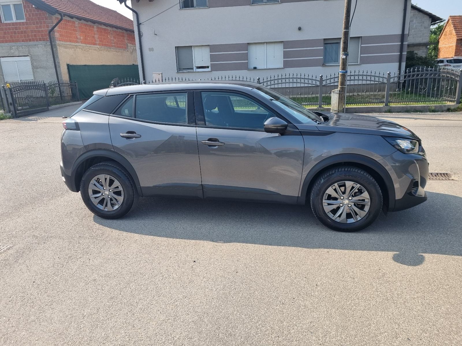 PEUGEOT 2008 1.2 **GODINU DANA REG.**, fotografija 7