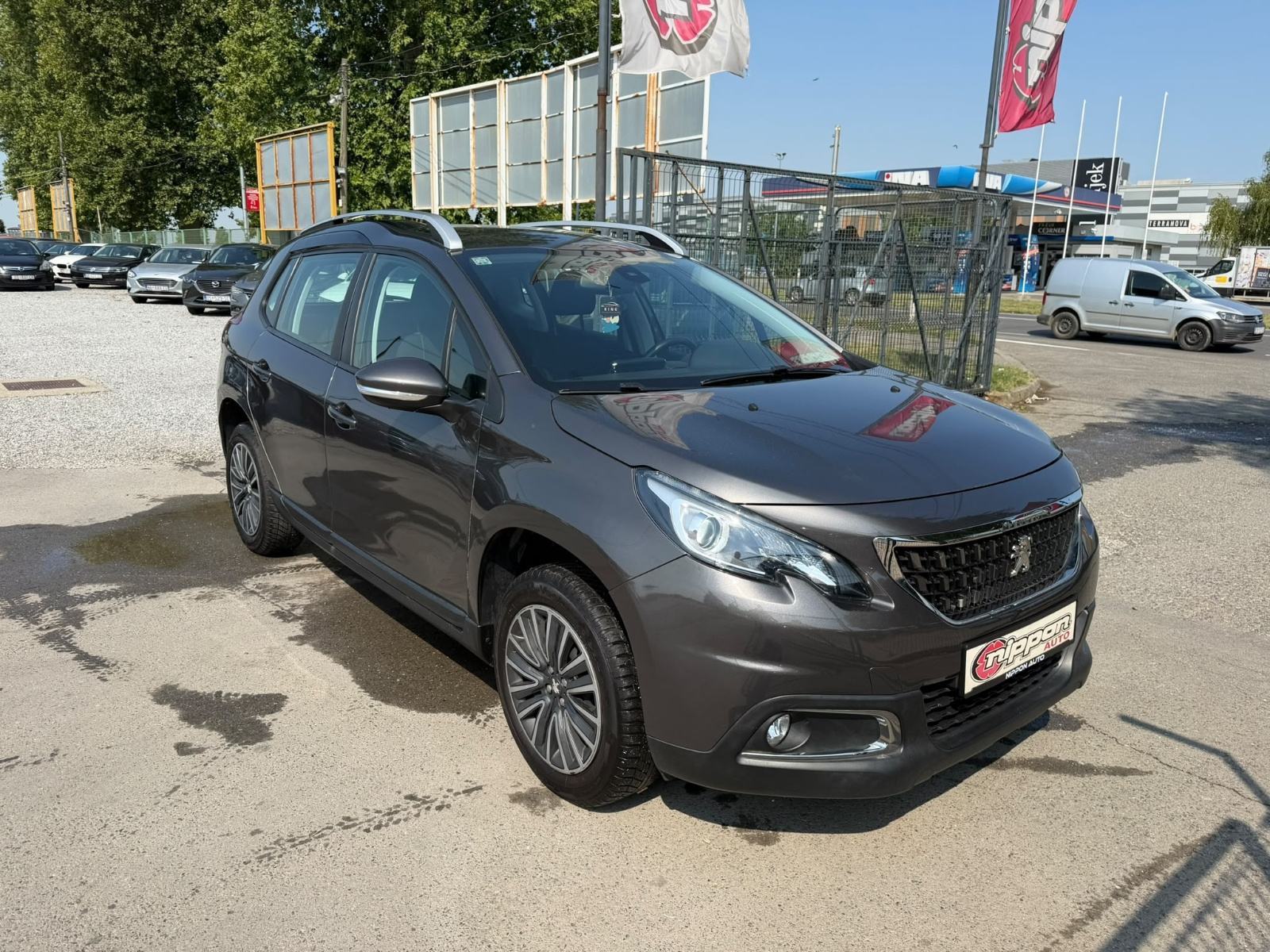 Peugeot 2008 1,2 - KLIMA - SERVISNA - 75.000KM - LEASING RATA: 160 €, fotografija 8