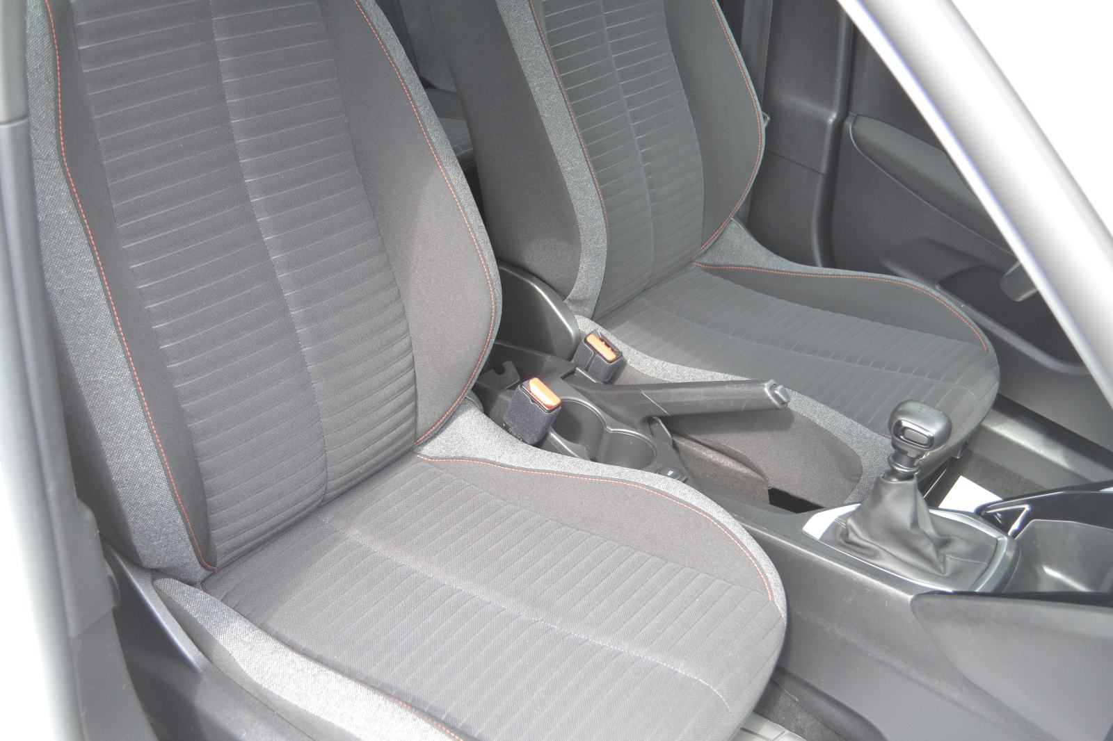 Peugeot 2008 1,2 *** LEASING BEZ UČEŠĆA *** rata 195€ *** SERVISNA, fotografija 15