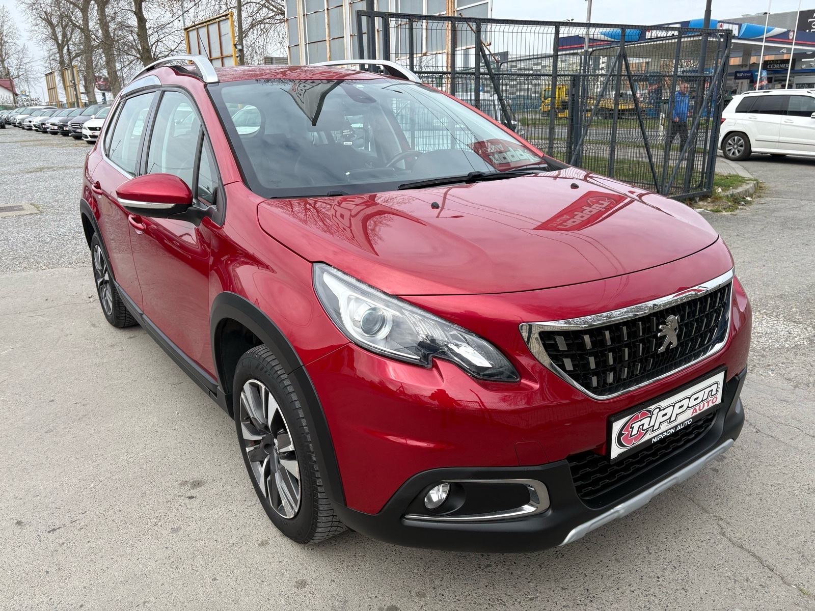 Peugeot 2008 1,2 NAVI - KLIMA - SERVIS - LEASING RATA 212 €, fotografija 8