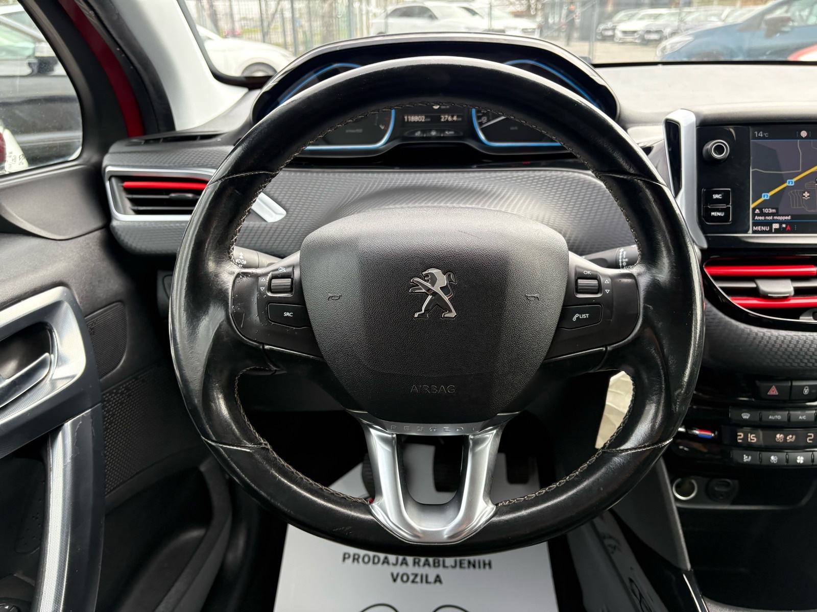 Peugeot 2008 1,2 NAVI - KLIMA - SERVIS - LEASING RATA 212 €, fotografija 14