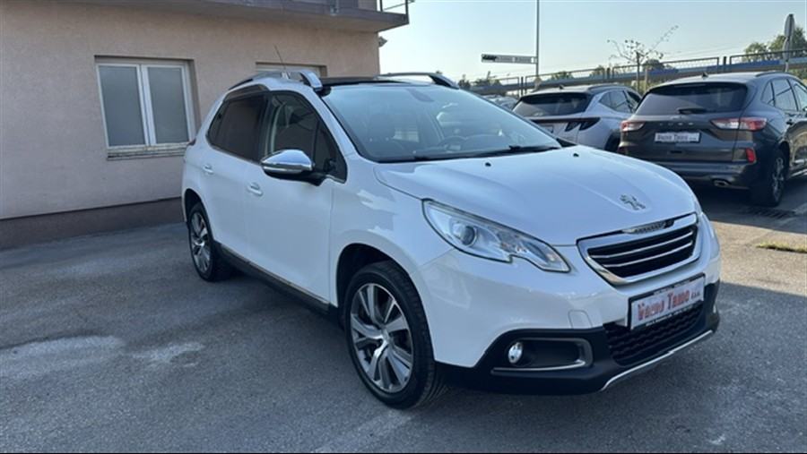 Peugeot 2008 1.2 110KS, Féline Titane, panorama, PDC, tempom, servisna, fotografija 3