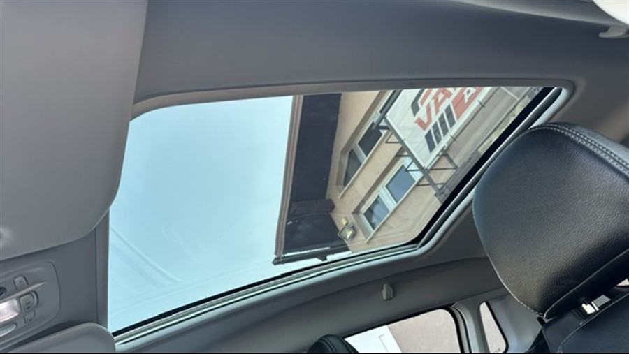 Peugeot 2008 1.2 110KS, Féline Titane, panorama, PDC, tempom, servisna, fotografija 7