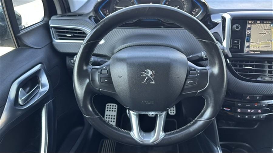 Peugeot 2008 1.2 110KS, Féline Titane, panorama, PDC, tempom, servisna, fotografija 11