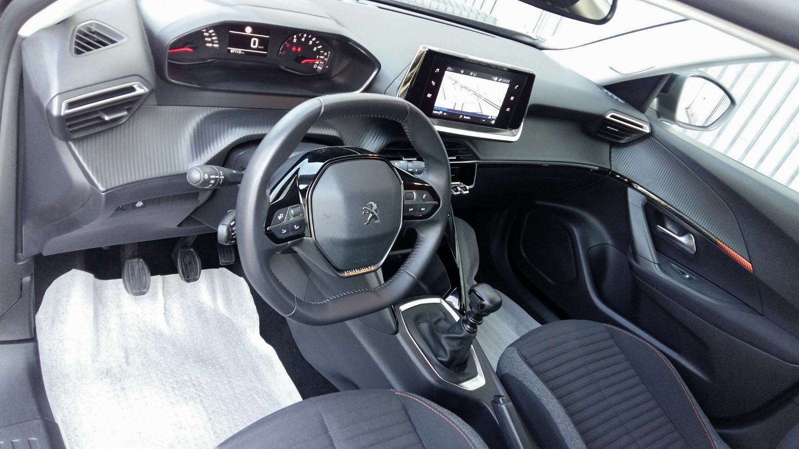 Peugeot 2008 1,2 PURETECH 130 ACTIVE SPORT *ZAMJENA ZA JEFTINIJE*, fotografija 7