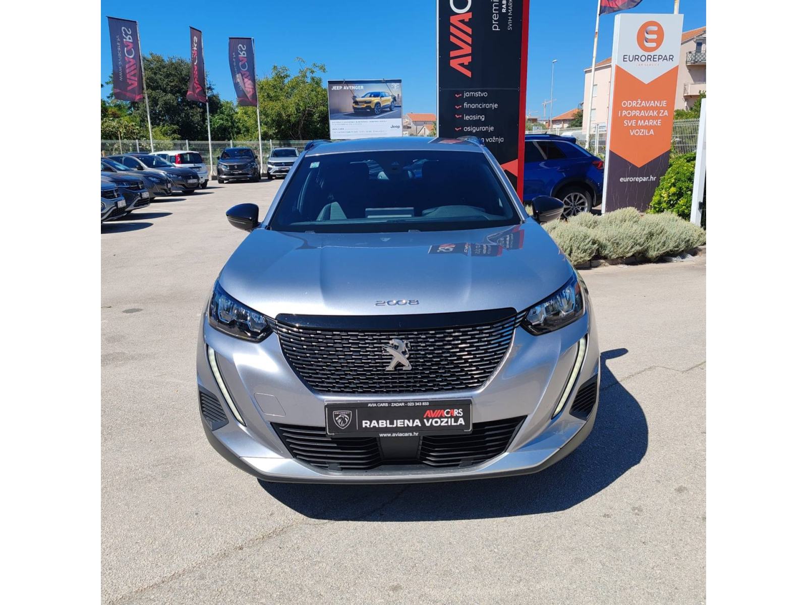 PEUGEOT 2008 1.2 PureTech 130 KS ALLURE AUTOMATIK *VOZILO S JAMSTVOM*, fotografija 1