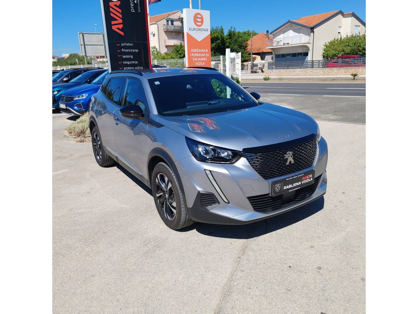 PEUGEOT 2008 1.2 PureTech 130 KS ALLURE AUTOMATIK *VOZILO S JAMSTVOM*, fotografija 2