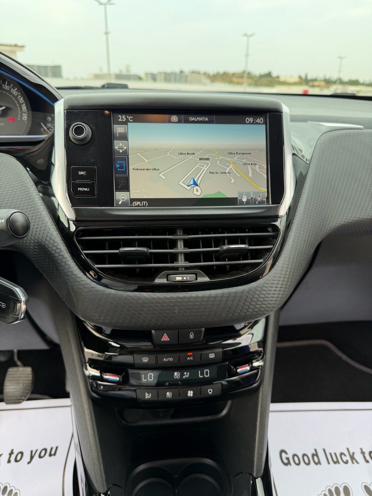 Peugeot 2008 1.2 PureTech ALLURE-JAMSTVO-LED-NAVI-PDC, fotografija 11